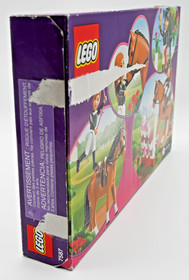 LEGO BELVILLE 7587 : Horse Jumping, Complete with Instructions & Box