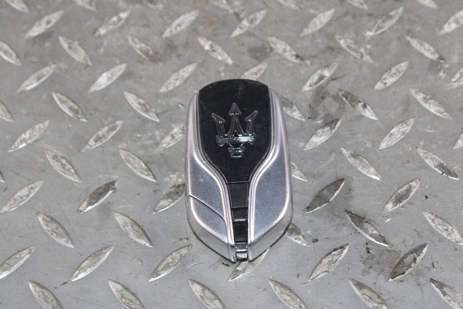 Maserati Ghibli 2014-2024 Keyless entry module Silver