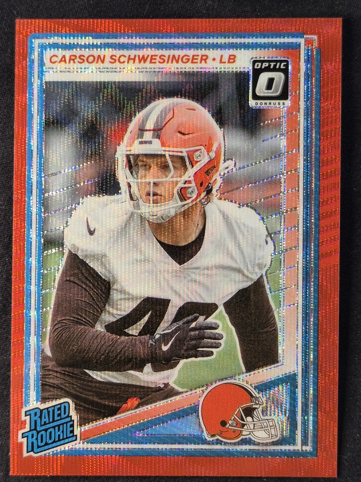 Carson Schwesinger 2025 Panini Donruss Rated Rookie #392 Optic Preview Red Wave