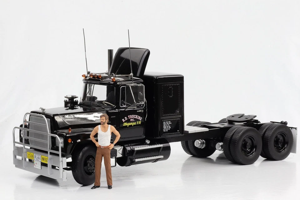 1:18 Mack RL 700L 1974 Come Film Convoy Camion Con Figura Road Kings - Immagine 3 di 4