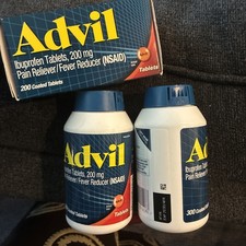 3 pack of Advil 200mg 800 Tablets in total Expiration 04/2030