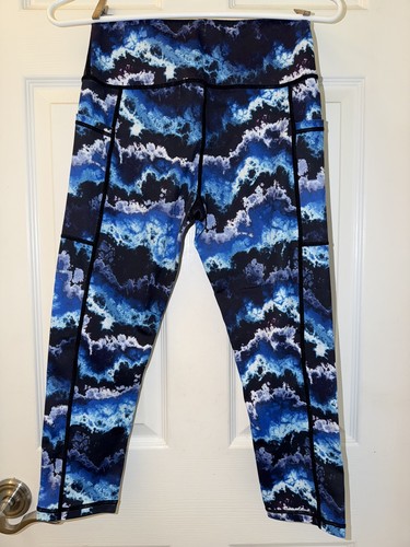 CVG - Constantly Varied Gear - S - Capri -  Storm leggings