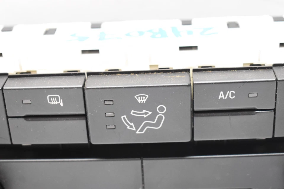 11-16 FORD F250SD Manual Temperature Control W/ Heated Mirror BC3T19980EC H2D10 - Image 3 of 4