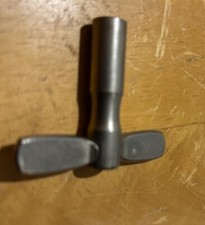 Vintage Metal roller skate KEY