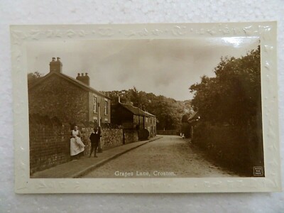 GRAPES LANE - CROSTON
