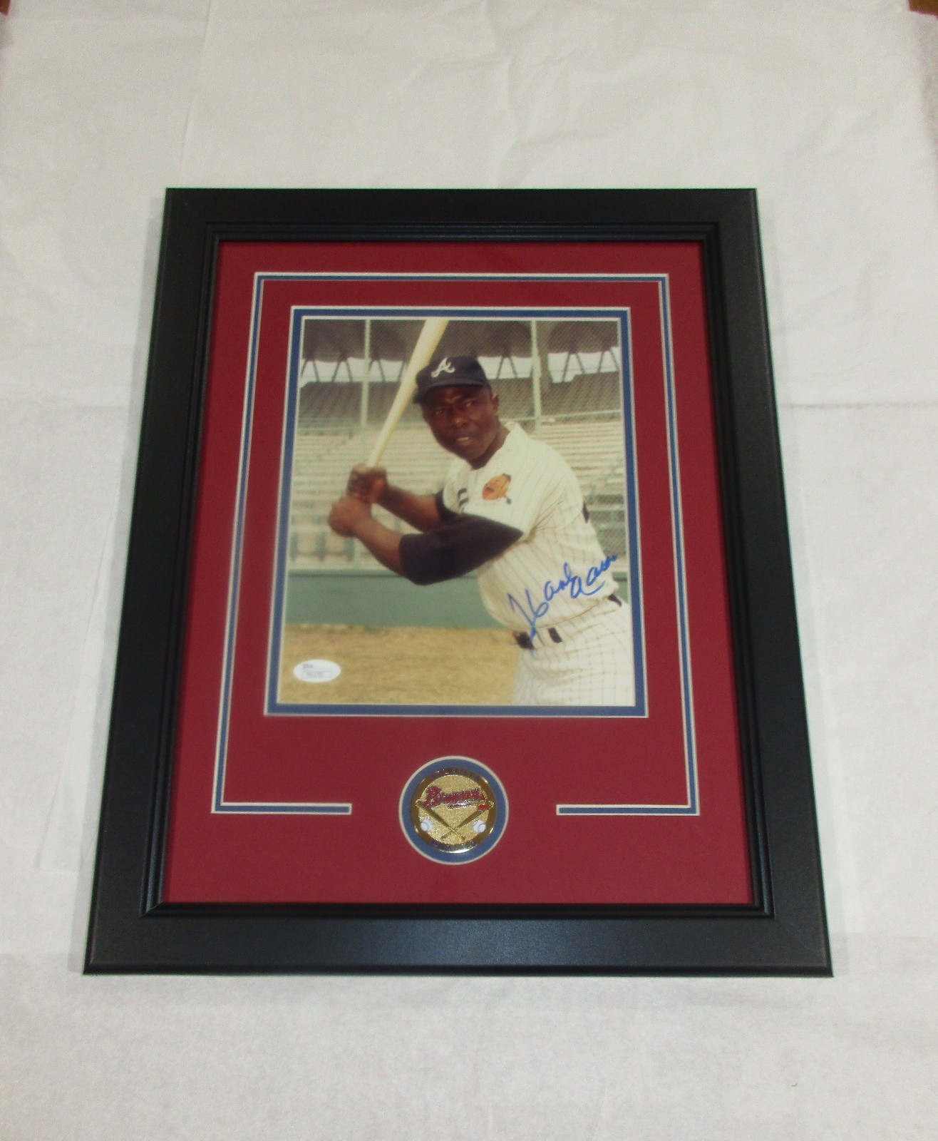 Hank Aaron Autographed Signed Framed 8x10 JSA Cert 