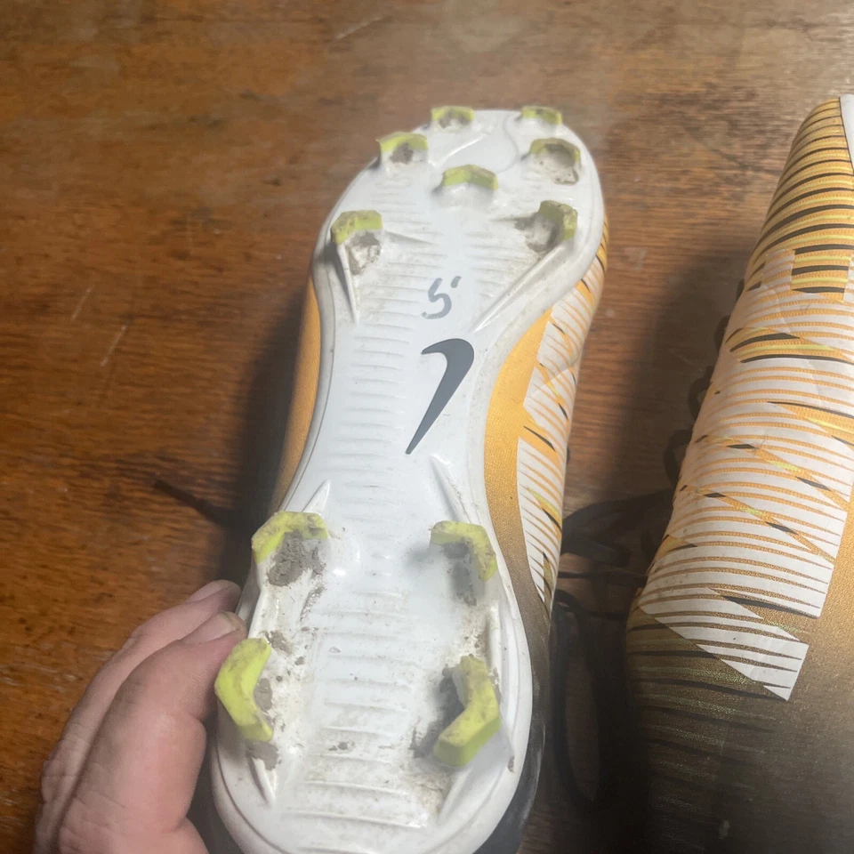 Nike Mercurial Victory 6 FG Soccer Cleats Mens size 12.5 Laser Orange 831964-801 - Image 4 of 4