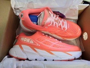 hoka clifton 2 womens