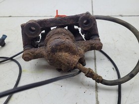 Mercedes Sprinter W906 2.1 CDI Brake Caliper Rear Passenger Left Side 2006-2014