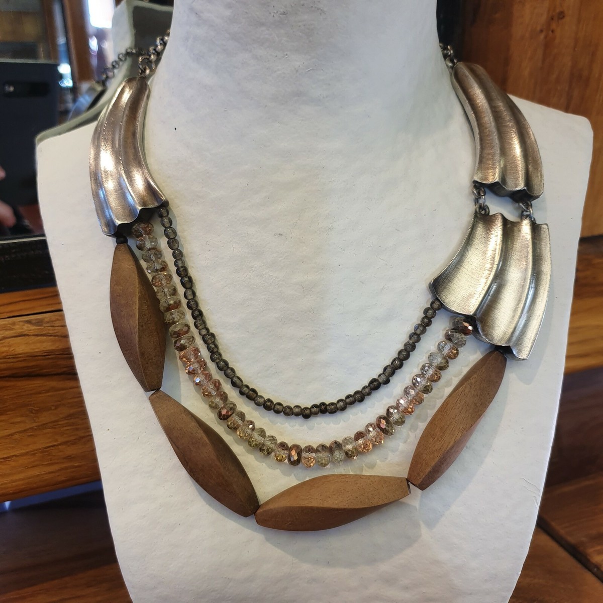Collier Tribu Rigaux étain Argenté Vieilli Avec Perles En Bois | Bijou Neuf étiquettes