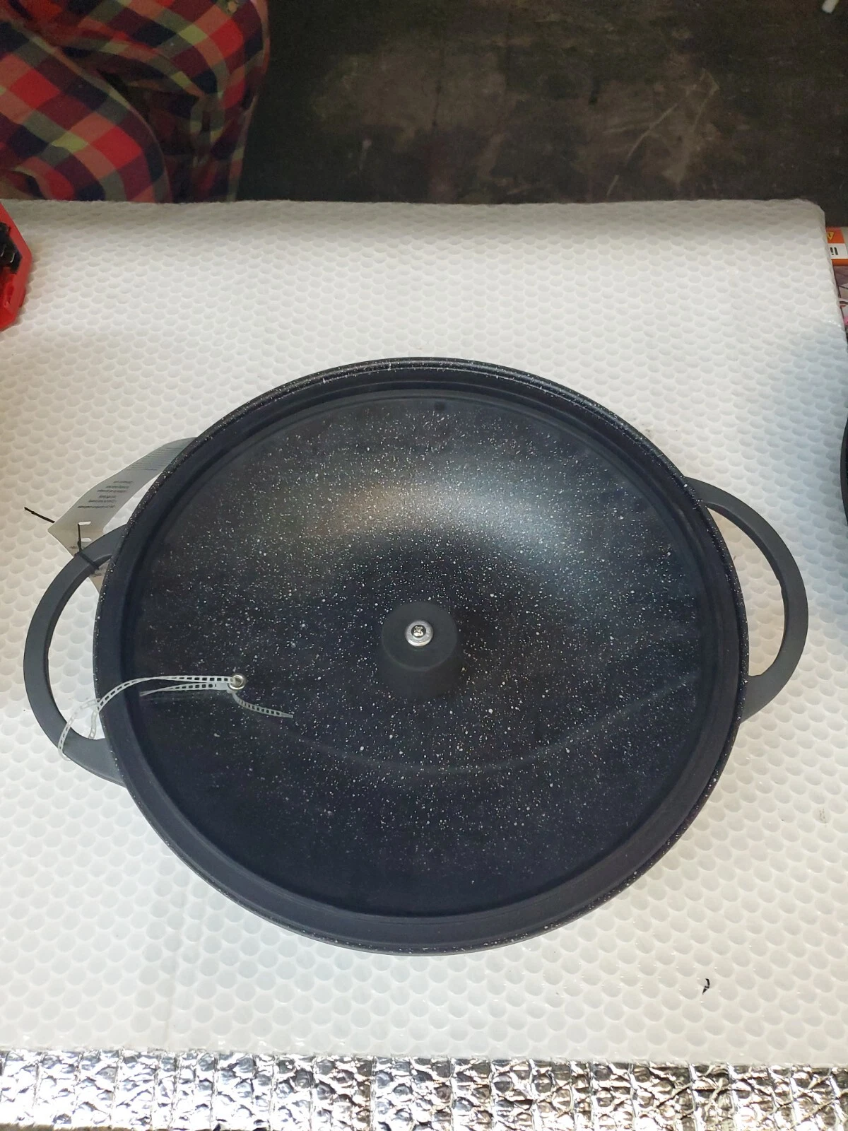DEAN & WHITE 12.5 INCH WOK 32 CM NON STICK WITH COVER