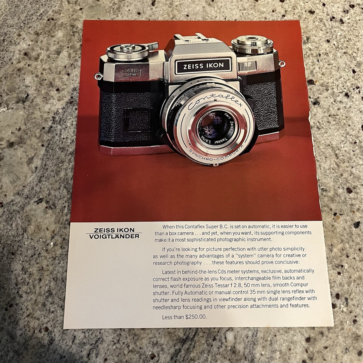 洋書 audiences 1967 Zeiss Ikon Voigtlander Camera 2 1/4 SLR Print Ad Original