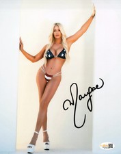 2017 Leaf Wrestling Autographed Photograph Edition 13