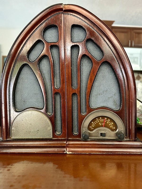 Antique Cathedral Radio Replica AM FM  Bookends - Unique. Works Very Well!