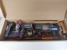 Dyson Cyclone V10 Cordless Vacuum Cleaner Boxed With 3 Brush Heads & Accessories