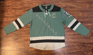 BoxLunch Harry Potter Slytherin House Men's Size Medium Green Hockey Jersey