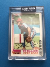 Pete Rose Jersey Fusion 1982 Topps Red Phillies Pinstripe Game Worn + Case