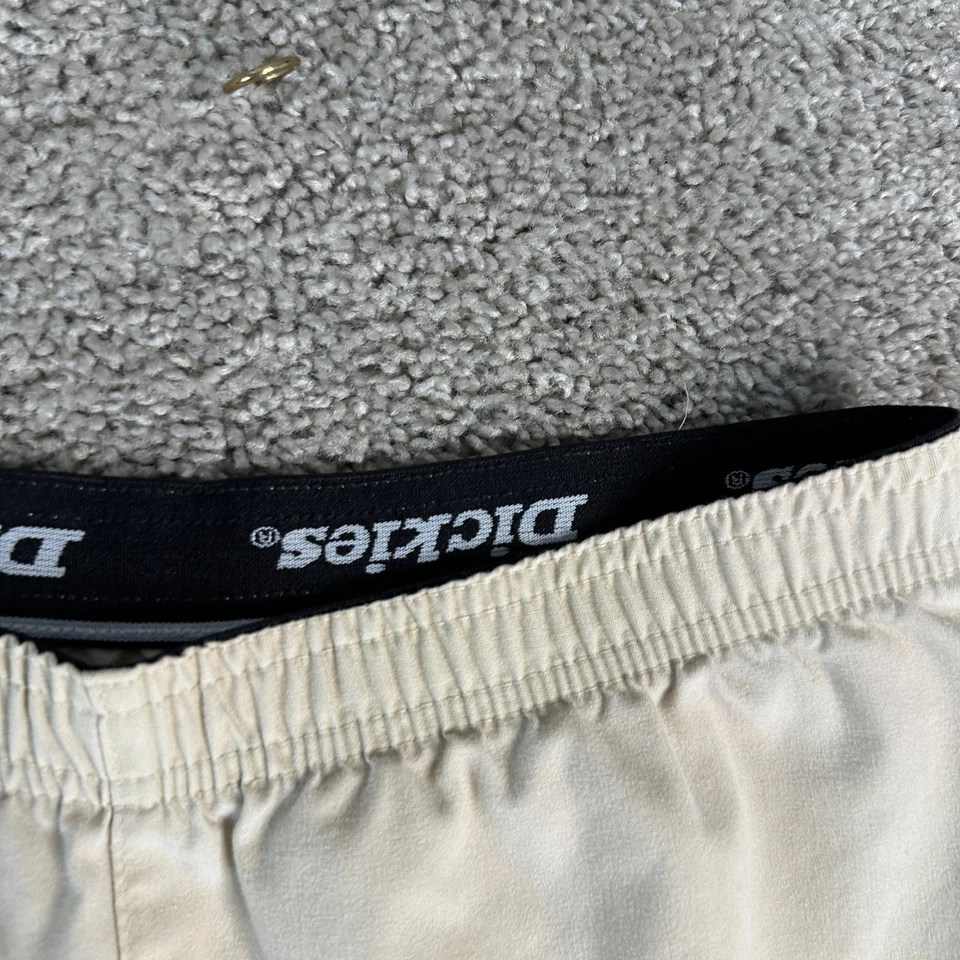 Женские штаны-скраб Dickies среднего бежевого цвета для кормления грудью без застежек 28x27 - Изображение 4 из 4