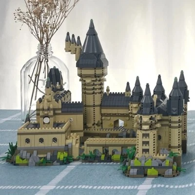 HOT TOYS Mikrobausteine Hogwarts Schule Harry Potter Schloss Ziegel 3000+Stk