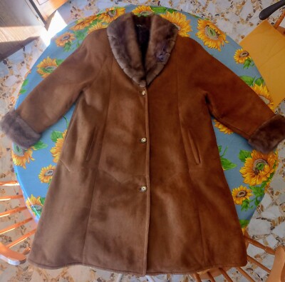 Montone Shearling Mantel Damen Gr. 44 top schön, wie neu.