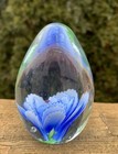 Hand Blown Glass Egg Shape Paperweight Blue Floral Flower Theme Gift!! — photo 3