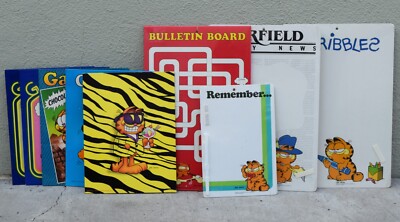 Lot Vintage Garfield School Folders & Dry Erase Memo Wipe-Off White Boards 1980s