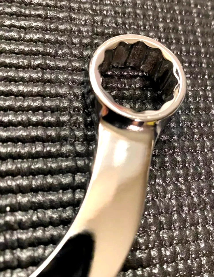 SNAP ON TOOLS USA NEW 16mm 18mm Metric 12-Point S Shaped Box Wrench SBXM1618 - Image 4 of 4