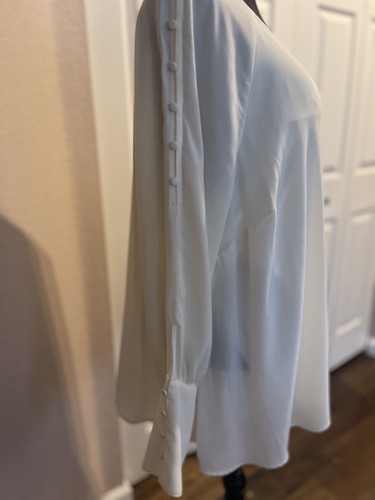 LANE BRYANT PLUS SIZE 22/24 3X OFF WHITE KEYHOLE BLOUSE TOP BUTTON CUFFS LINED - Picture 5 of 14