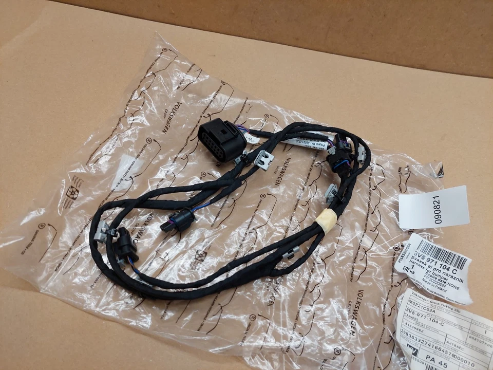 Skoda Superb Rear Parking Sensor Wiring Harness 3V5971104C 2015-2024 Genuine - Image 2 of 4