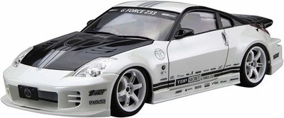 Qingdao Cultural Teaching Materials Co., Ltd. 1/24 Das Serienauto Nummer 33 Ni