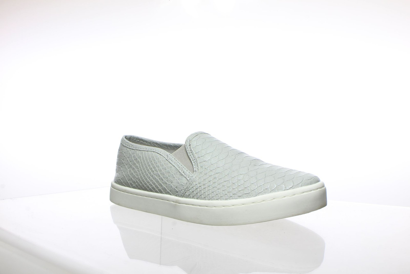 ОТЧЕТ О женских серых повседневных балетках размера 6,5