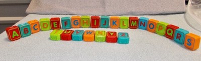 COMPLETE SET REPLACEMENT V-TECH BLOCKS FOR THE TRAIN