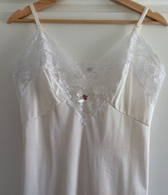 Vintage Babydoll Slip Dress 34 S M Nylon Antron III Satin Lace Coquette Feminine