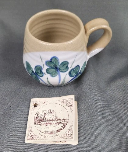 Vintage Handmade Cup Mug Bunratty Castle Pottery Ireland Artist Signed O'Neil