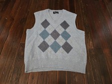 VTG Men  s Jantzen Sweater Vest Wool Teal Plaid Design USA Made Size Large