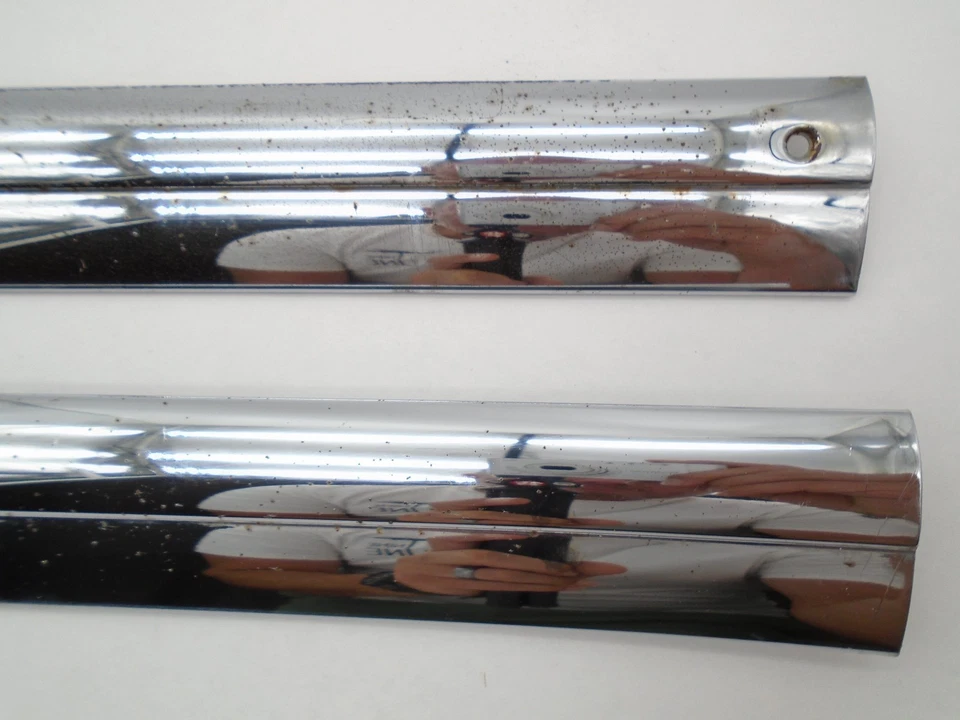 1957 Oldsmobile 88 98? Acabamento interno superior para-brisa L&R fabricante de equipamento original (pitting) - Imagem 4 de 4