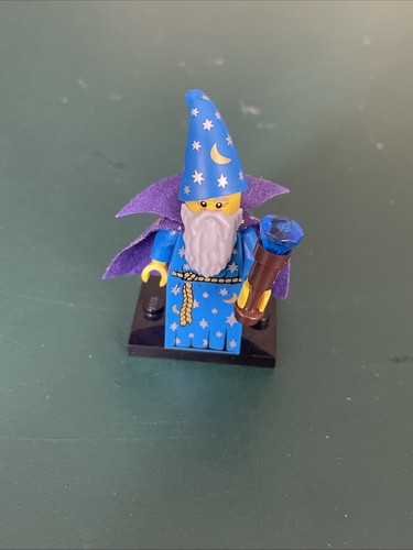LEGO Wizard CMF 71007 Serie 12 Minifigura Completa Con Base Minifigura Fuera de Stock - Imagen 7 de 8