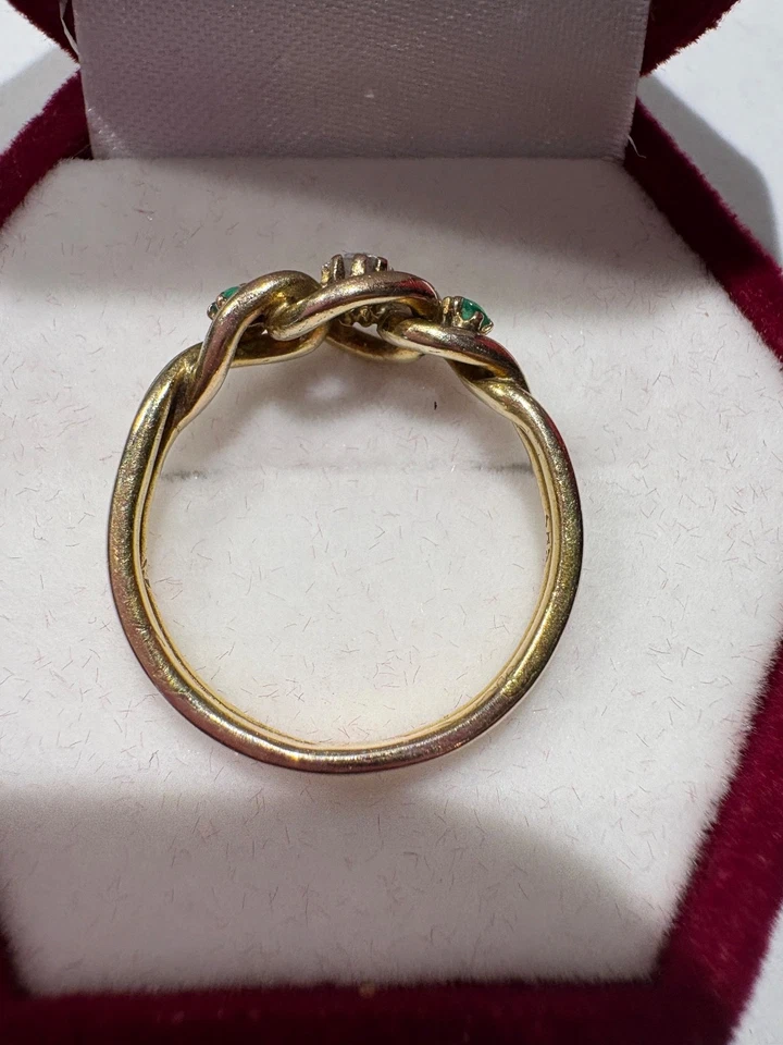 Ring, 585 Gelbgold (14 Karat), mit Brillant (0,1 ct), Smaragd, punziert, Gr. 55 - Bild 4 von 4