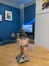 Imposante lampe à pétrole ancienne toupie verre vert opalescent régule colonne