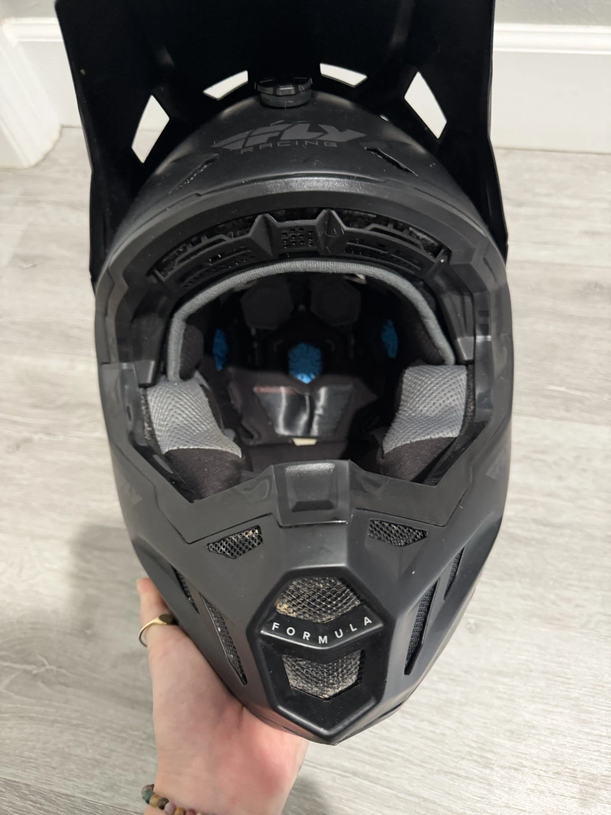 FLY RACING MATTE BLACK FORMULA CC DOT FULL FACE HELMET SIZE MEDIUM WITH CASE