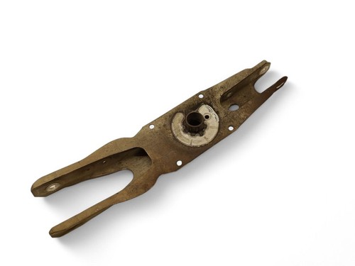 Mercedes-Benz GLA W156 2019 Rechts Querlenker Achsschenkel hinten 155kW ATV95757