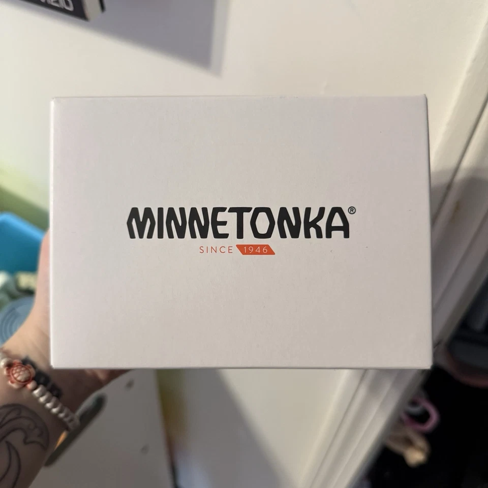 Minnetonka Toddler Girl Pink Suede Moccasins Size 6 - Image 3 of 3