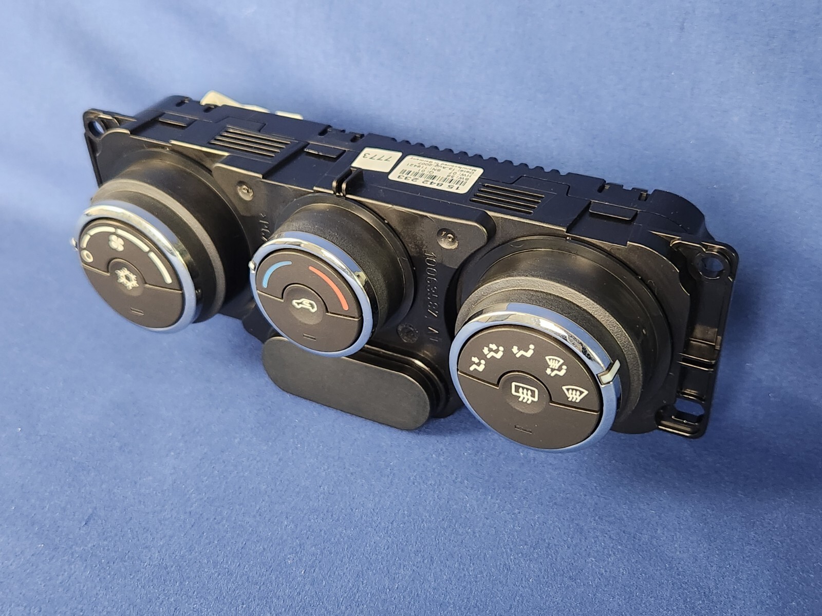 20052007 Pontiac Torrent AC Heater Climate Control Unit 15842233 for