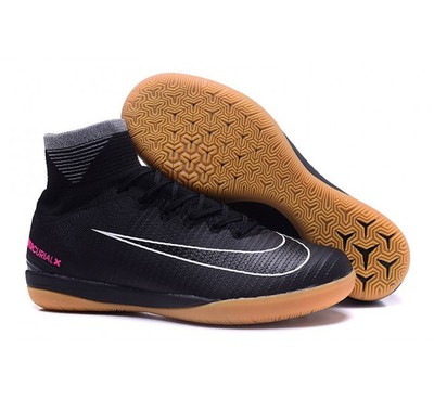 nike flyknit indoor soccer shoes