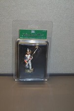 W Britain 36067 French Line Infantry Fusilier Advancing at Port Arms No 1