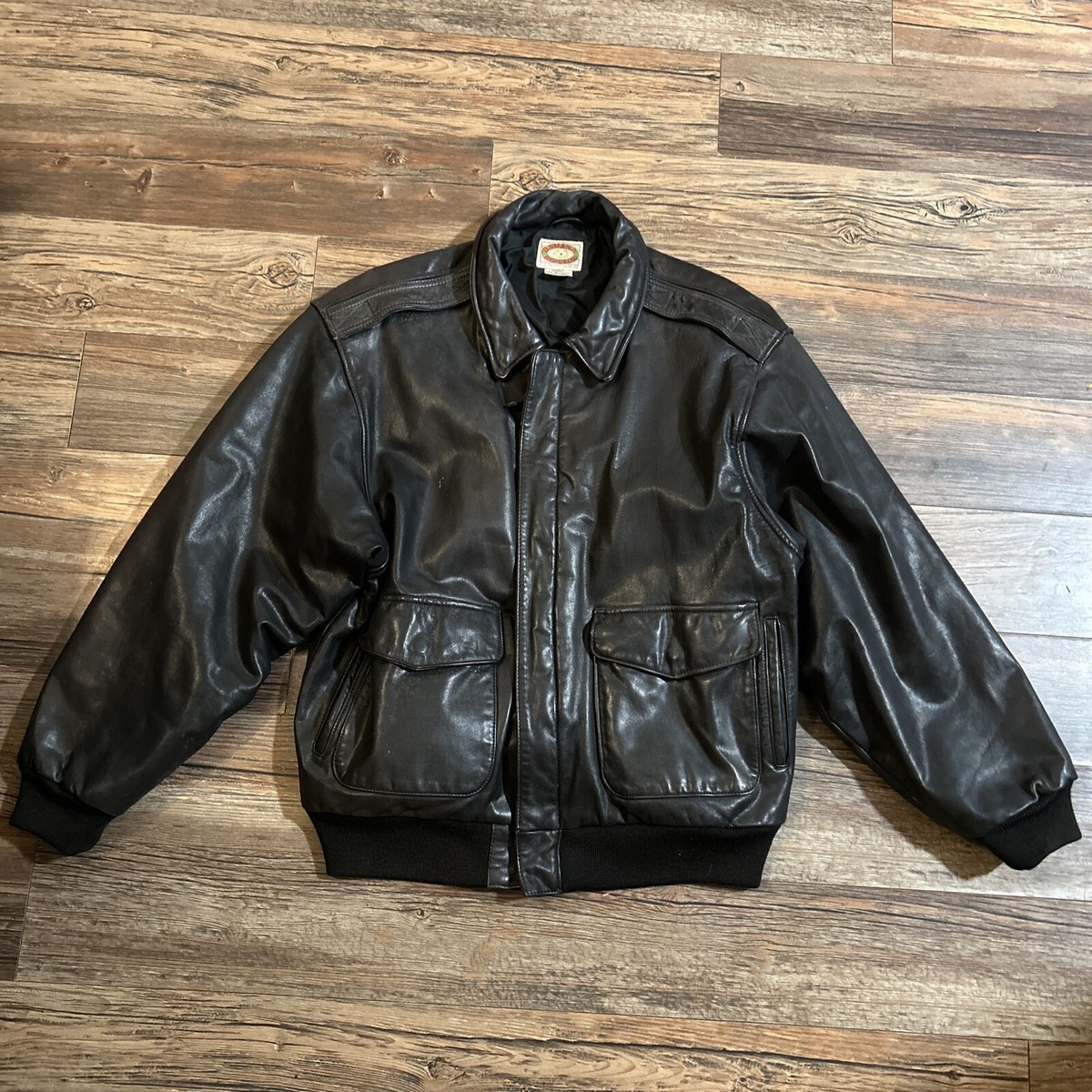 ジャケット・アウター 80s short real leather bomber jacket 80s short real leather bomber jacket xyv