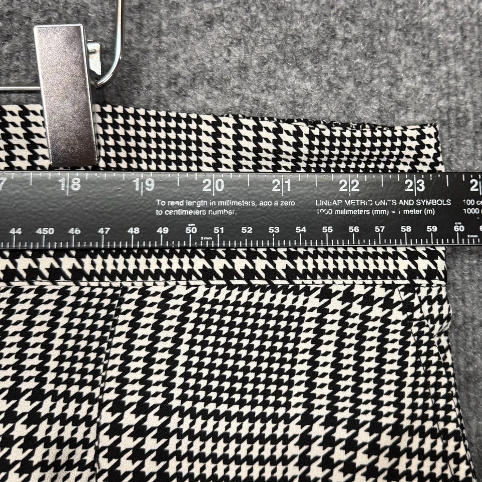 Pantalones Cortos Torrid Para Mujer 24 Negro Blanco Cuadros Elegantes Tiro Alto Elastizados Preppy Plus Foto 4 de 4