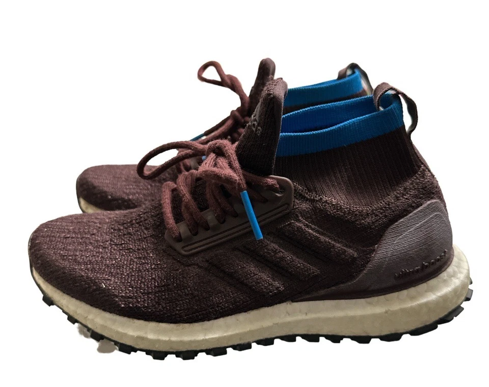 Adidas Ultraboost Zapatos para Correr Todo Terreno en Granate Noble ~ Talla 4.5 Juveniles Foto 2 de 4