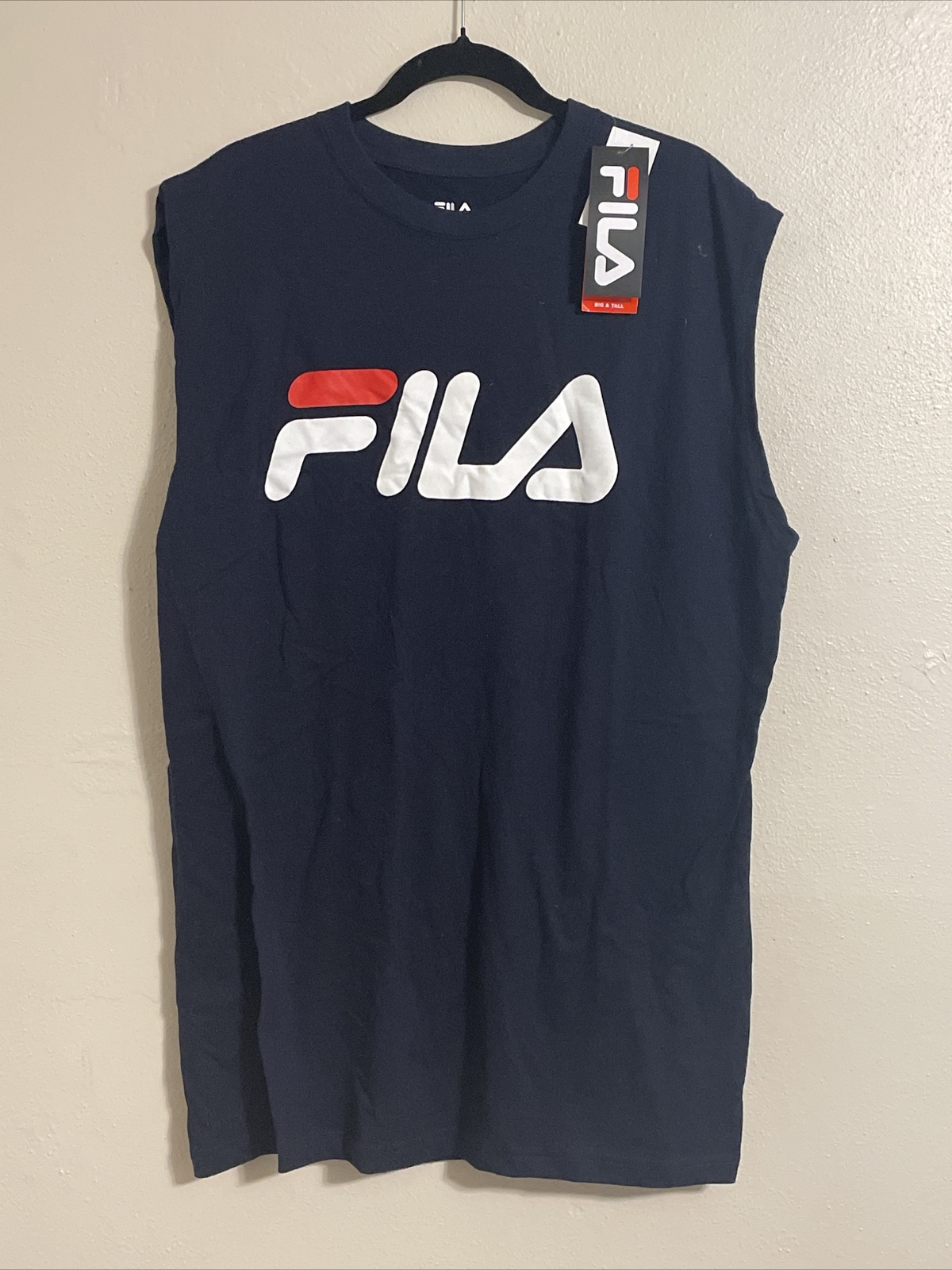 T shirt uomo alta e fila taglia LT nuova con etichette senza maniche