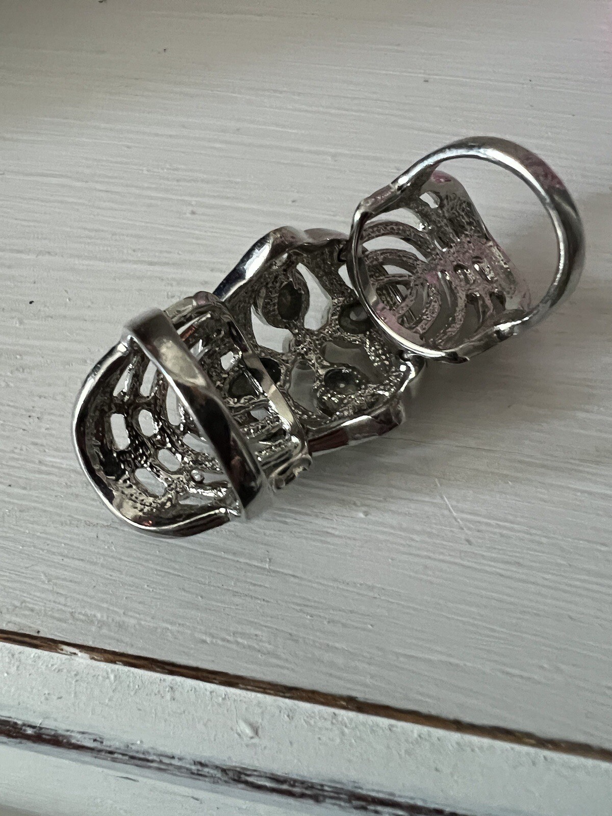 Finger Shield Ring - image 4